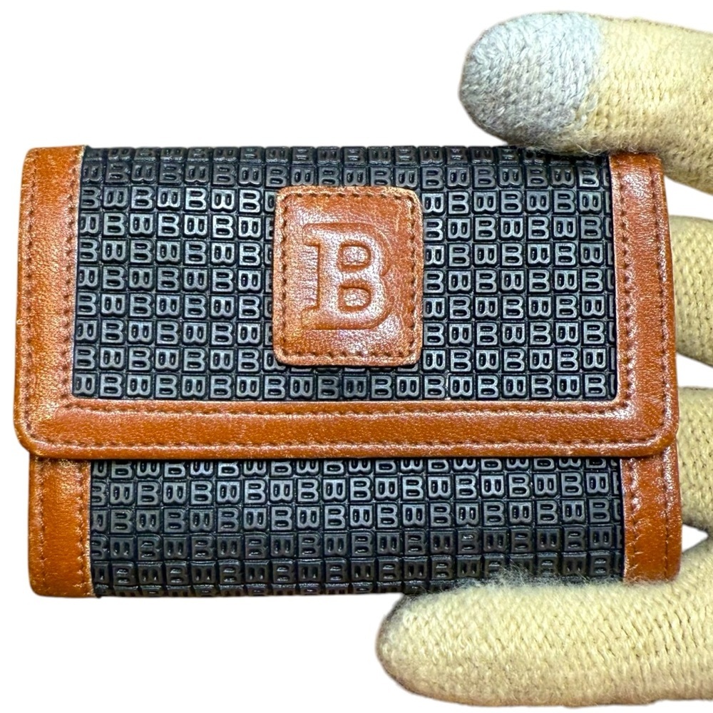Men’s Bally International vintage wallet. Black & brown.